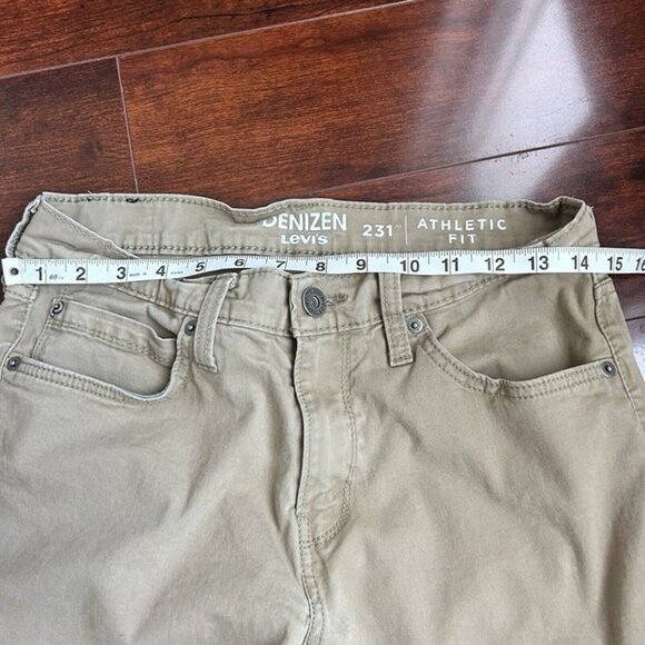 DENIZEN from Levi's Men's 231 Athletic Fit Taper Jeans - Light Beige, 28Wx28L - Picture 5 of 9